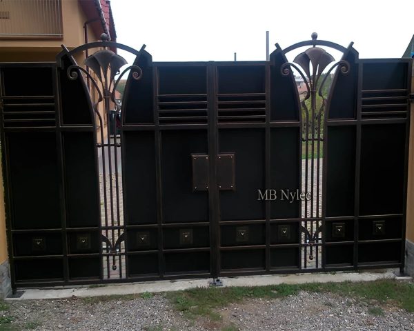 brama dwuskrzydłowa kuta pełna brama dwuskrzydłowa kuta pełna