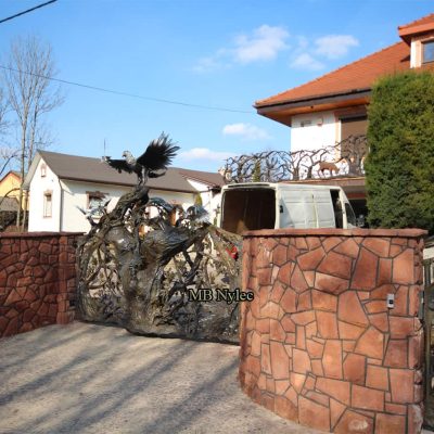 Kuta brama myśliwska z dębem i orłem bm39