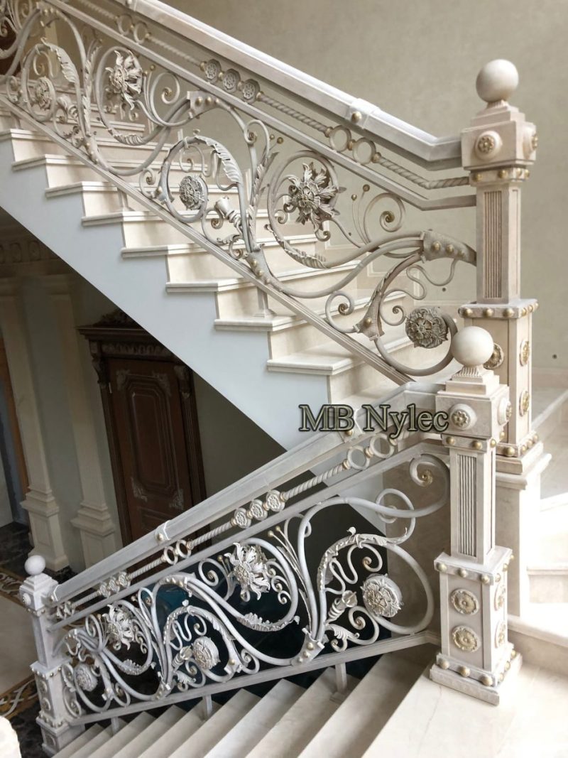 Wykonawca balustrad pałacowych