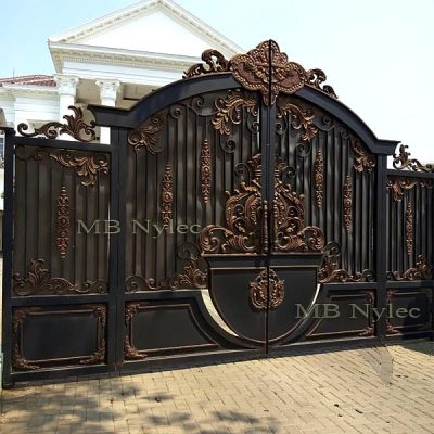 Ekskluzywna-kuta-brama-dwuskrzydlowa-w-orientalnym-stylu-bp129.jpg Ekskluzywna kuta brama dwuskrzydłowa w orientalnym stylu bp129
