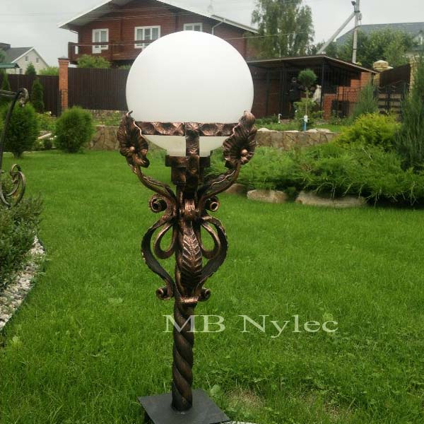Ogrodowa kuta lampa ogd61
