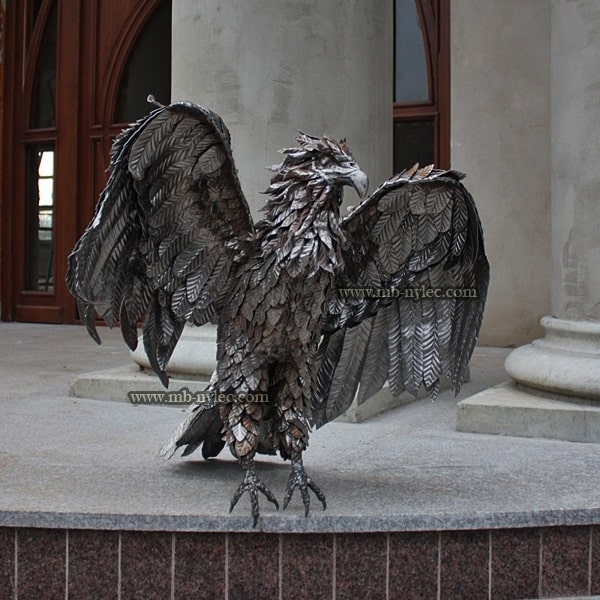 Orzel-stalowy-rzezba-z-metalu-z18.jpg Orzeł – figura stalowa z metalu z18
