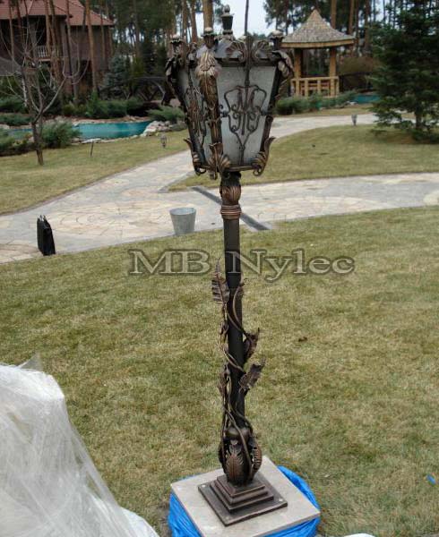 Stalowa-lampa-kuta.jpg Stalowa lampa kuta ogd63