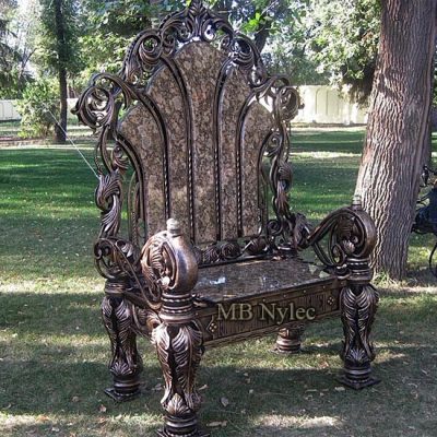Tron-kuty-ekskluzywny-fotel-mk54.jpg Ekskluzywny fotel-tron kuty z granitowym siedziskiem mk54