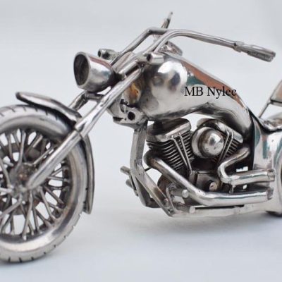 chopper-ze-stali-nierdzewnej.jpg Chopper – figura motocykla ze stali nierdzewnej zinox11