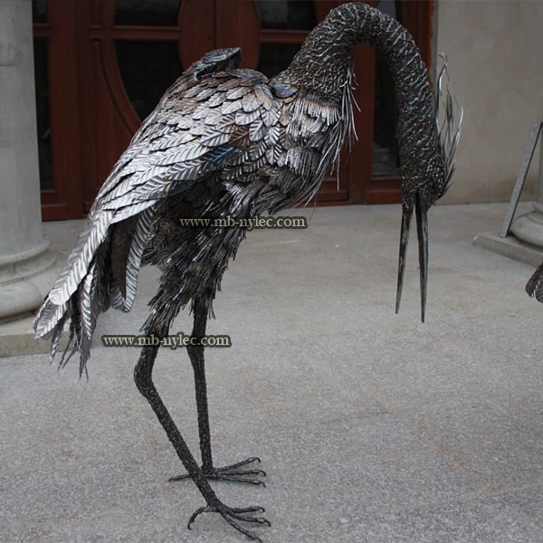 Czapla – kuta stalowa figura z16