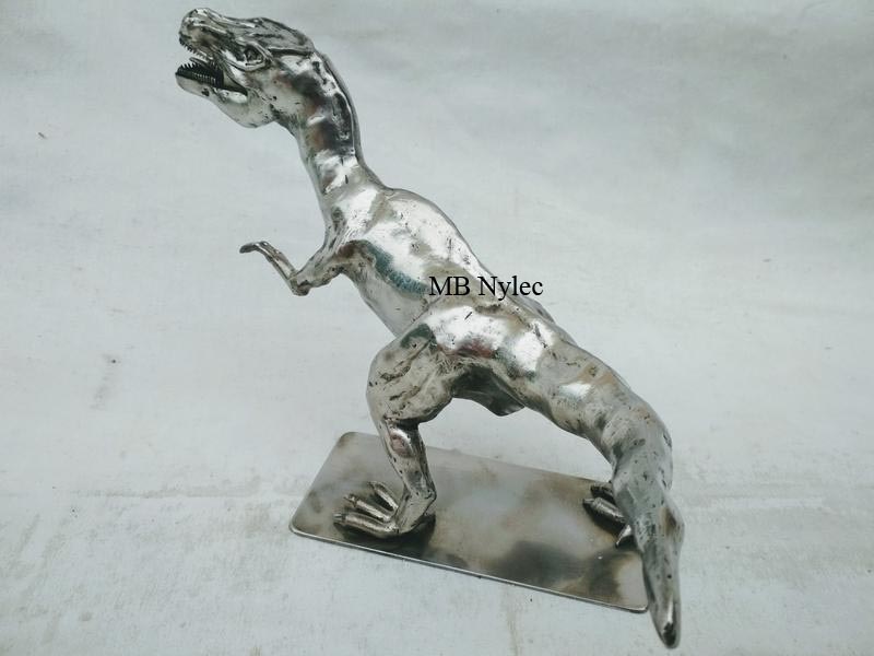figura-stalowa-recznie-wykonana.jpg Figura stalowa ręcznie wykonana