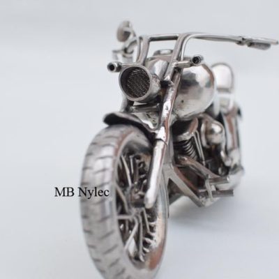 figury-ze-stali-chopper.jpg Figury ze stali chopper