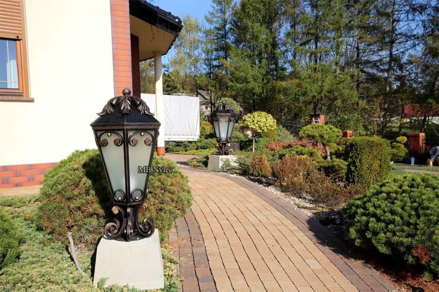 galeria-lamp-kutych-podkarpacie.jpg Elegancka lampa w stylu glamour z mlecznym szkłem ogd121