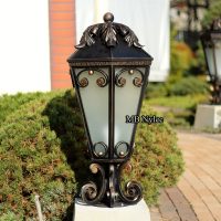 kowalstwo-podkarpacie-lampy-kute.jpg Elegancka lampa w stylu glamour z mlecznym szkłem ogd121
