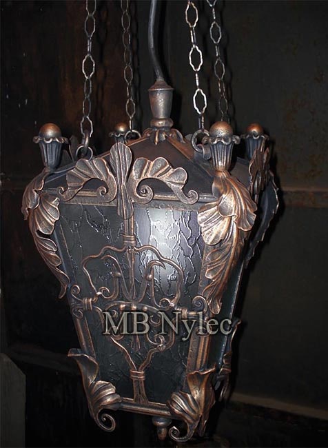 Elegancka, wisząca lampa kuta ogd100
