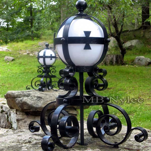 lampa-celtycka-ogd68.jpg Lampa w stylu celtyckim ogd68