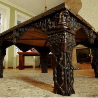 luksusowy-loftowy-stol-kuty-z-czarnego-debu-kopia.jpg Masywny stół rycerski z czarnego dębu mkd26