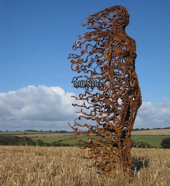 pomnik-posag-statua-wykonana-ze-stali-z89.jpg Pomnik-posąg ze stali z93